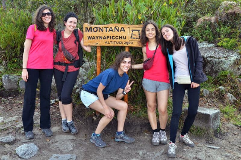 Godendo WaynaPicchu Godendo WaynaPicchu